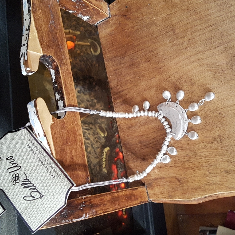2/$30 Bella Uno Matte silver tone statement necklace
